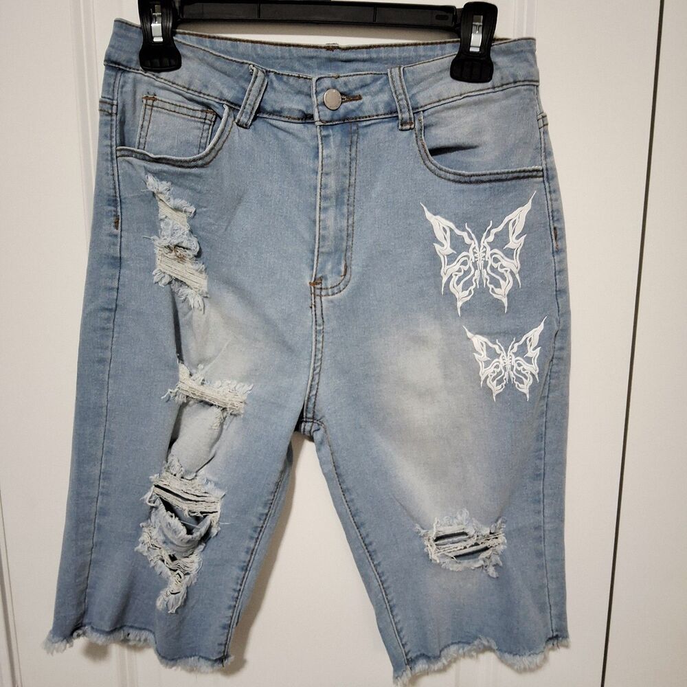Shein Light-Wash Denim Butterfly Graphic Bermuda Shorts Size 29 New w/o Tag